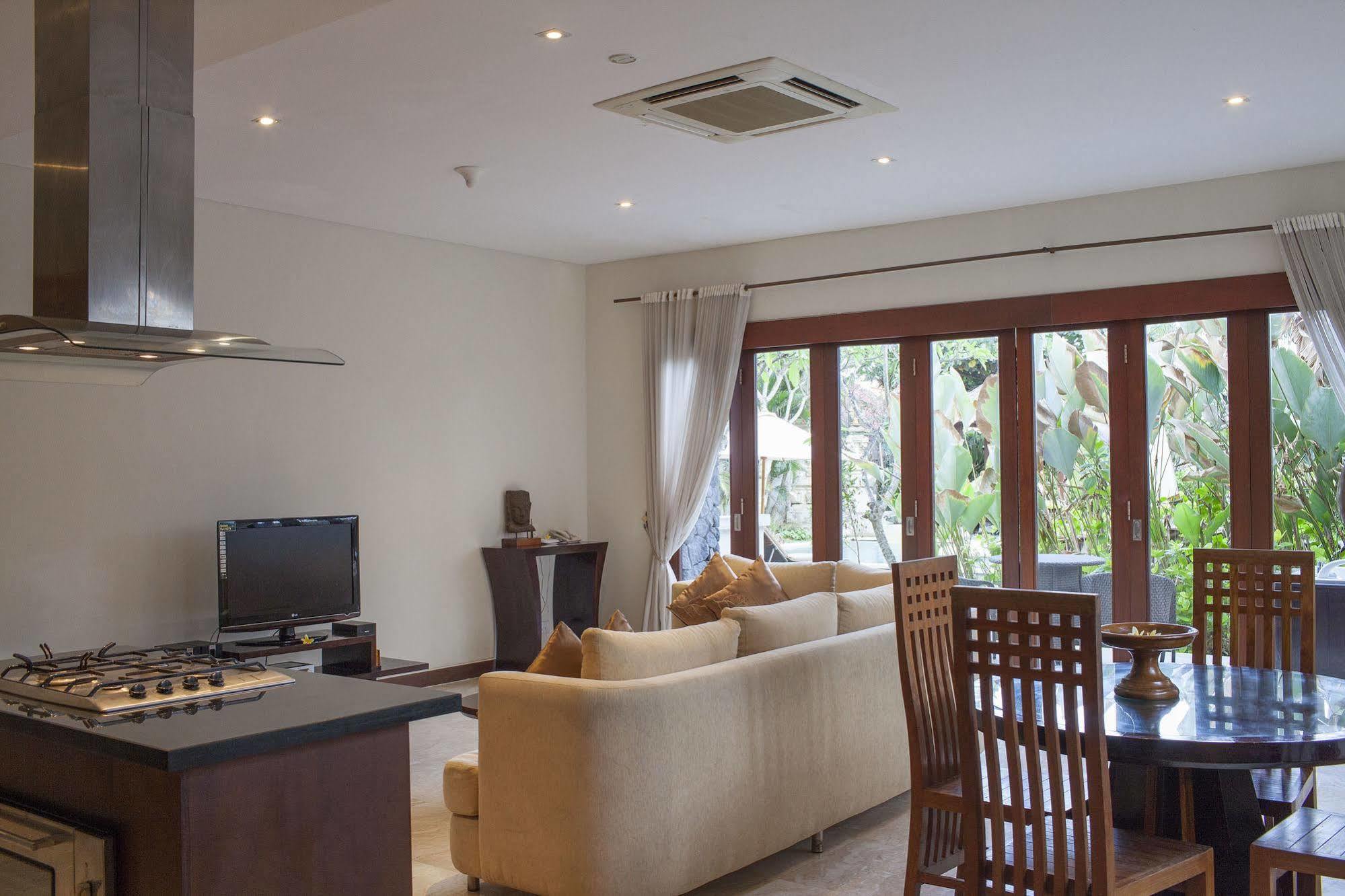 The Segara Suites Tanjung Benoa Extérieur photo
