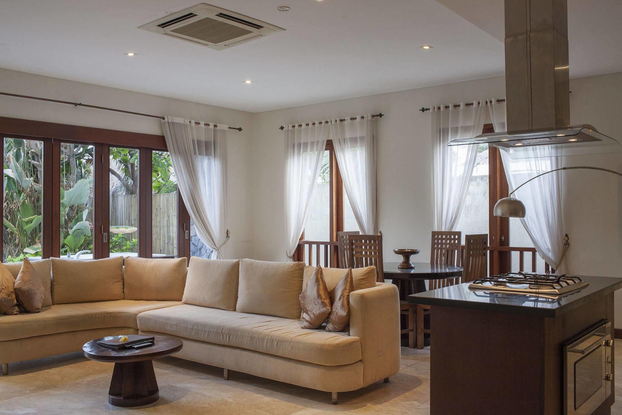 The Segara Suites Tanjung Benoa Extérieur photo